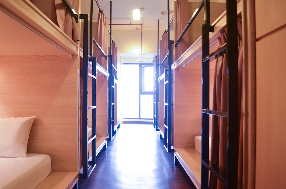 Starbox Hostel 21/25