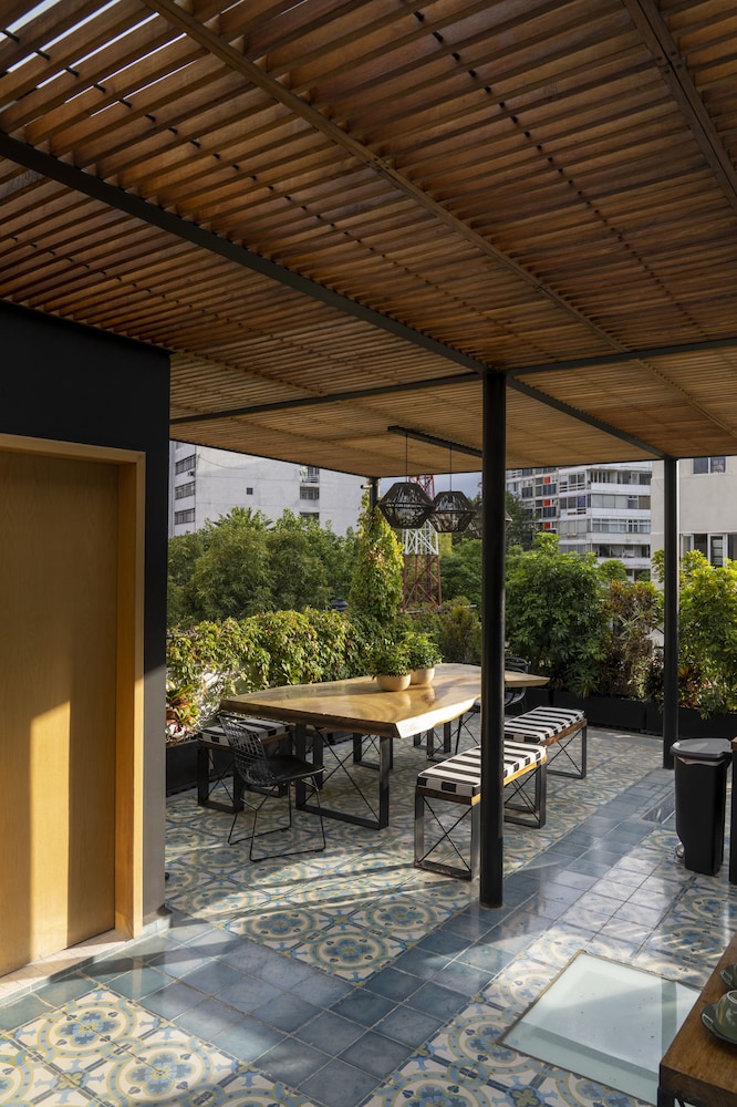 Casa Decu 25/50