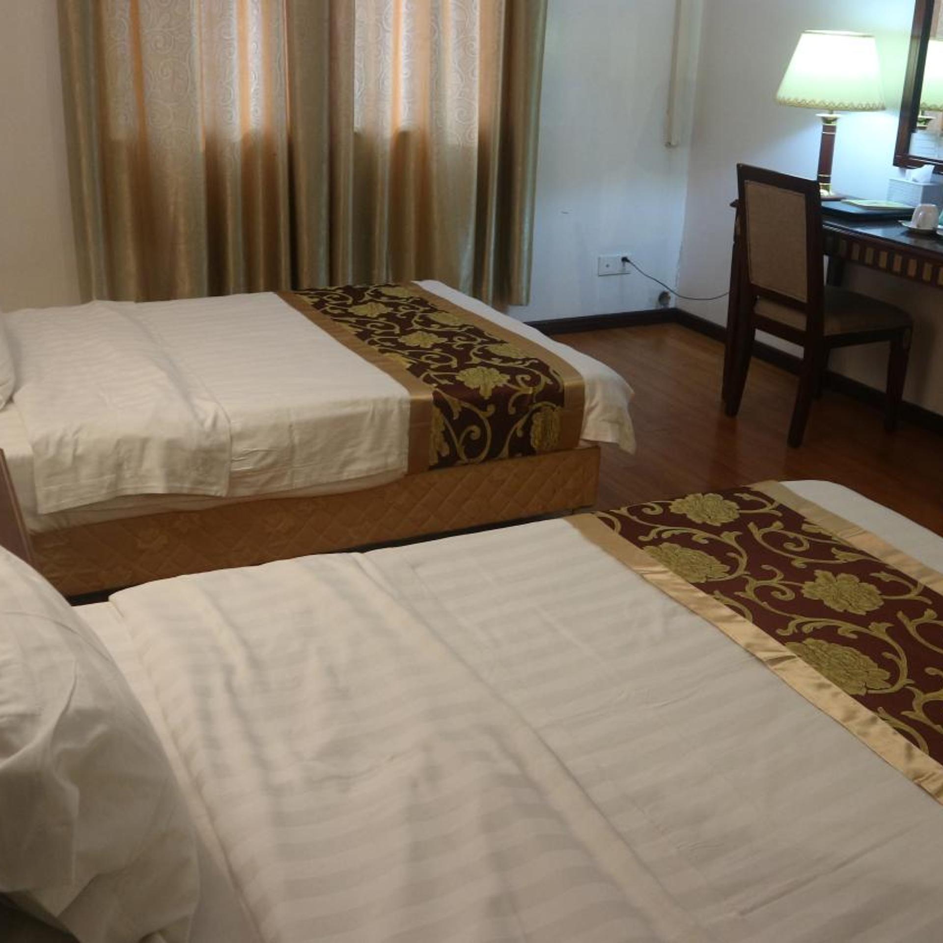 Excelsior Resort Hotel 9/32