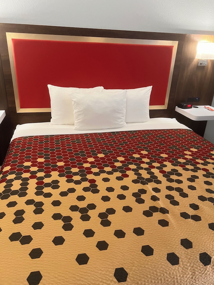 غرفة قياسية بسرير كينج للمدخنين، Econo Lodge Ruther Glen 7/10