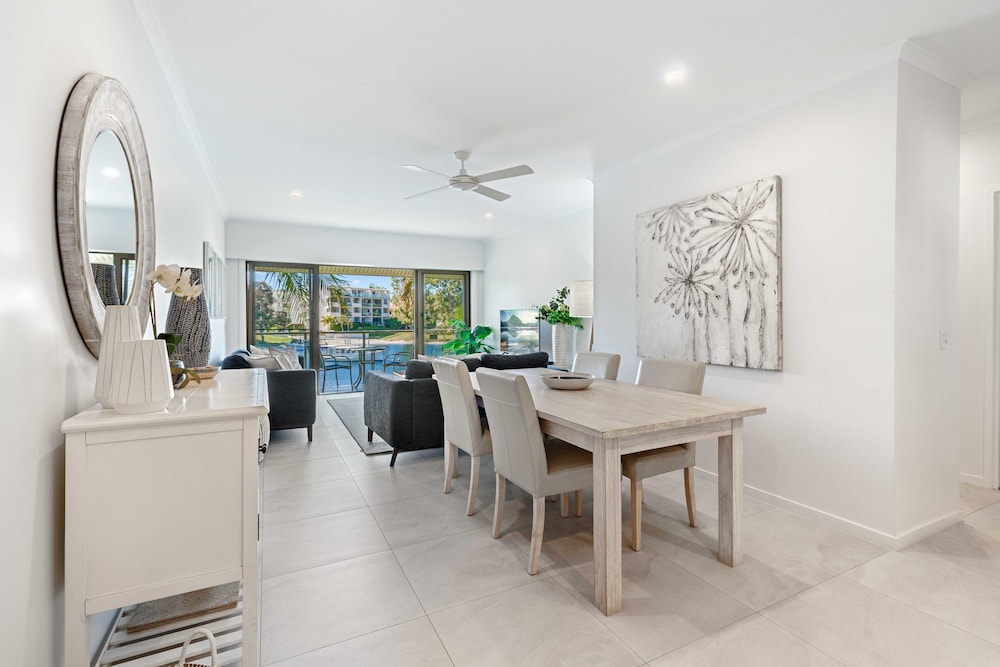CULGOA POINT BEACH RESORT 62/72
