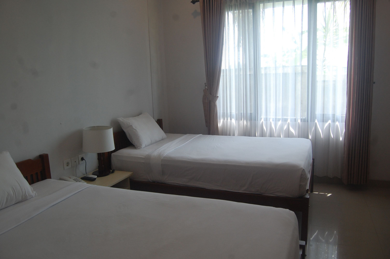 Dhyanapura City Hotel 2/11