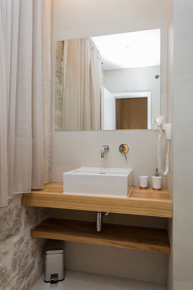 Bifora Heritage Hotel 47/50