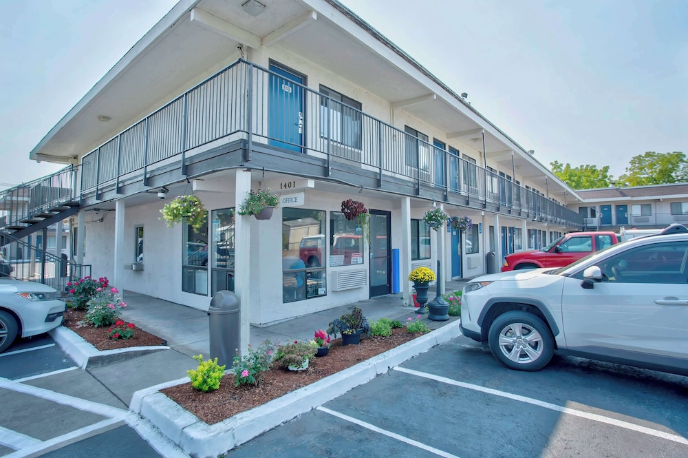 Motel6 Salem, OR 51/62