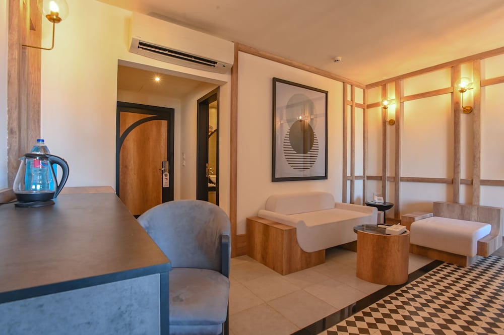Ajira Boutique Hurghada Marina Hotel 37/57