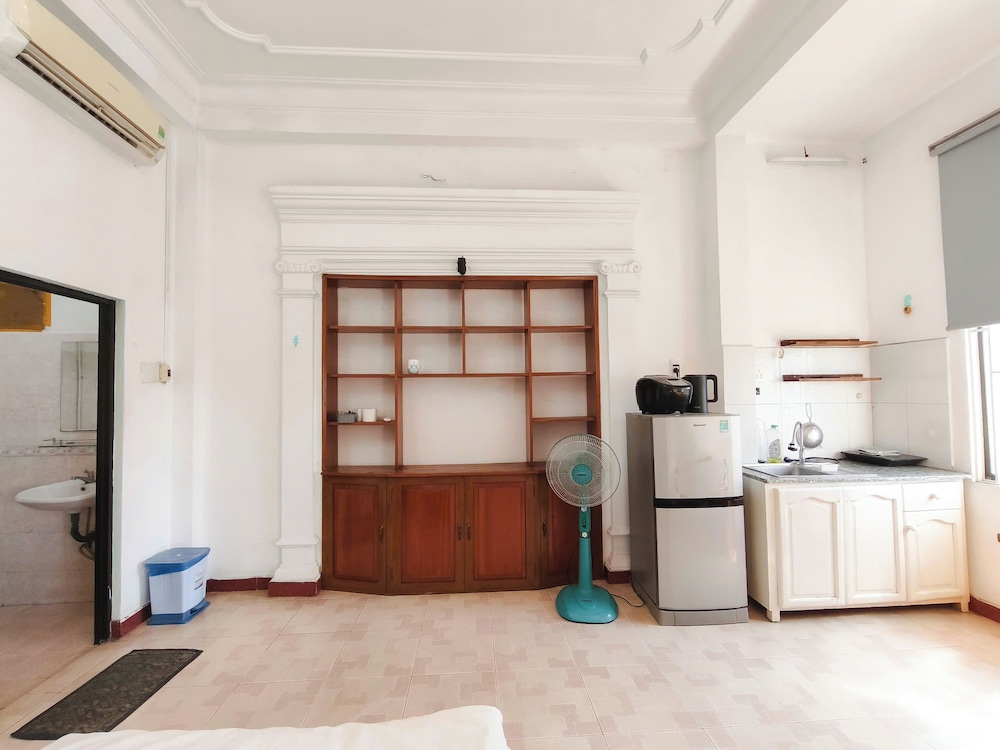 Halo Serviced Apartment 36/50