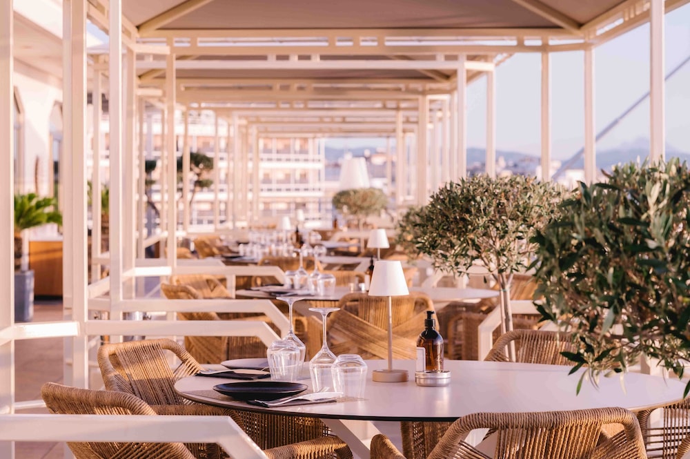 PATRAS PALACE HOTEL 39/50