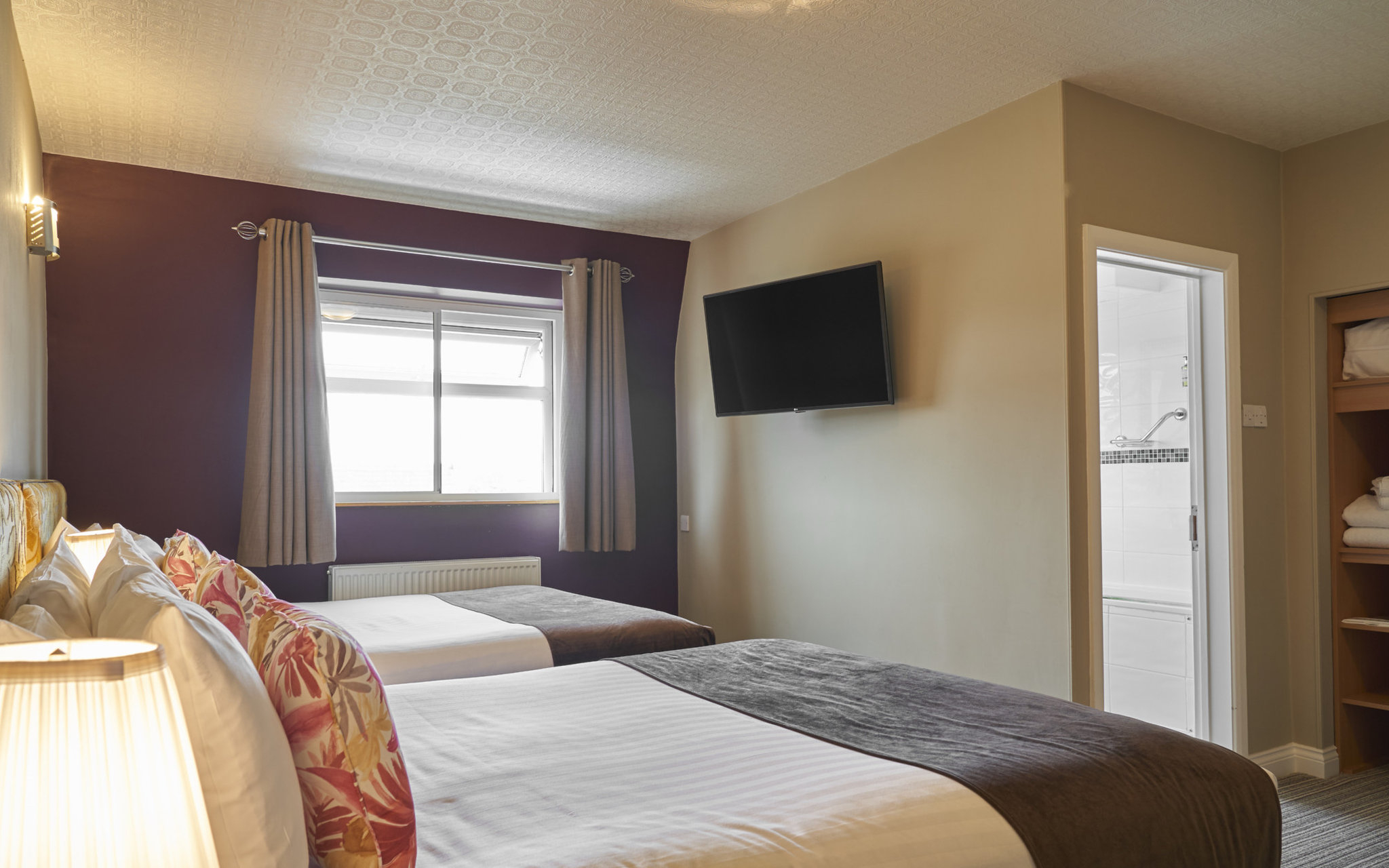 Antoinette Hotel Wimbledon 10/48