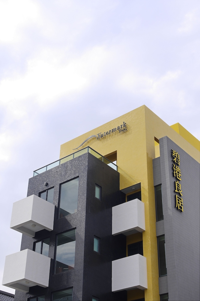 Watermark Hotel 2/36