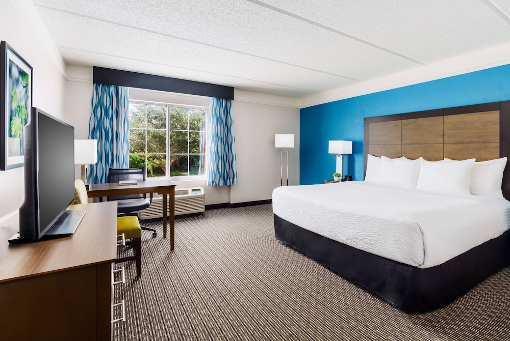 Room, King Bed, Accessible
