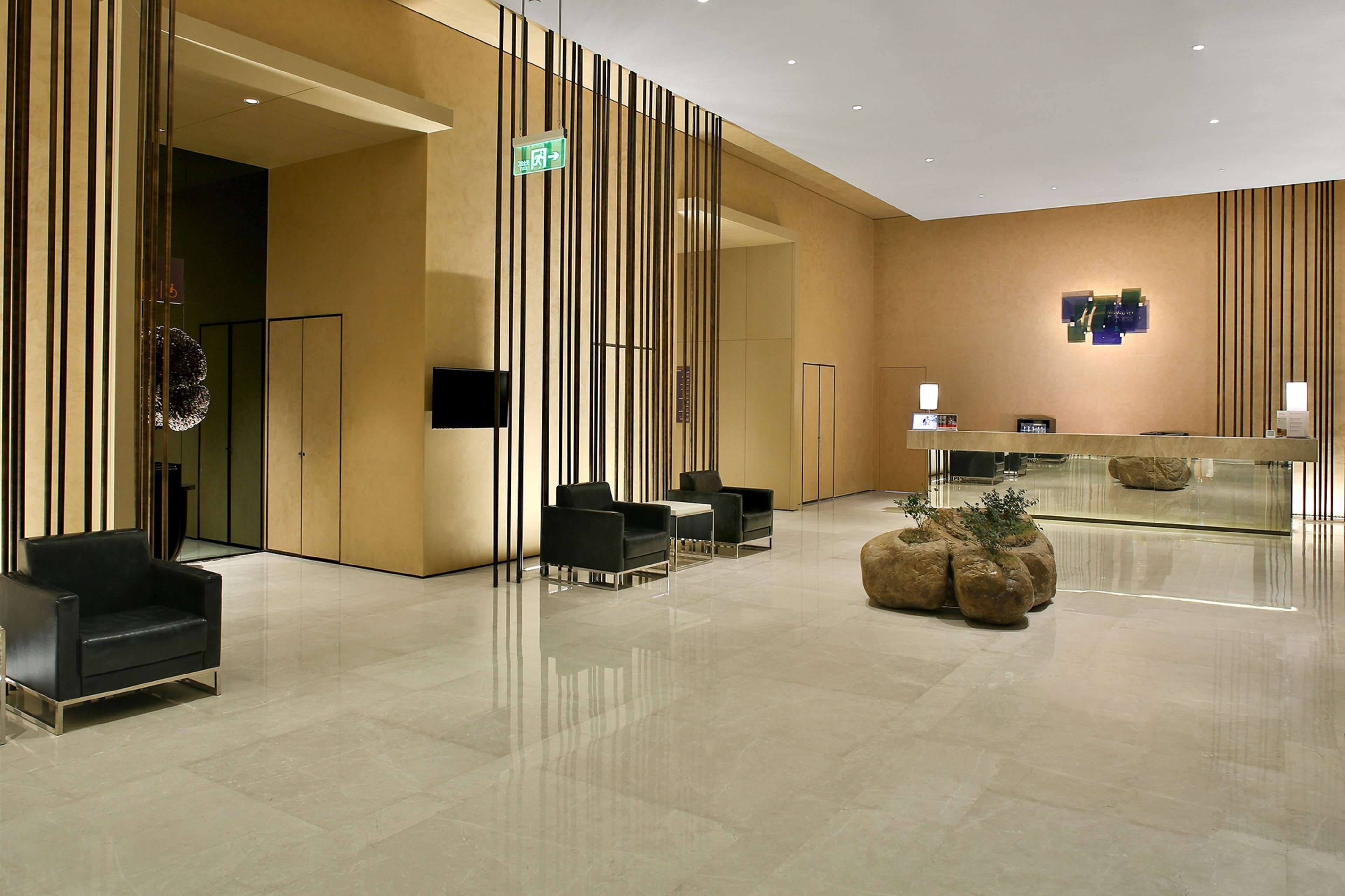 HOLIDAY INN EXPRESS CHENGDU WENJIANG HOTSPRING 23/36