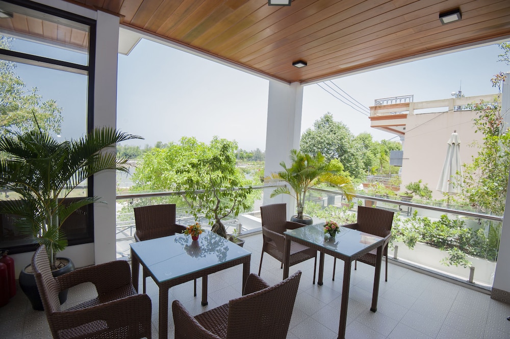 Sun Lake Homestay 34/44
