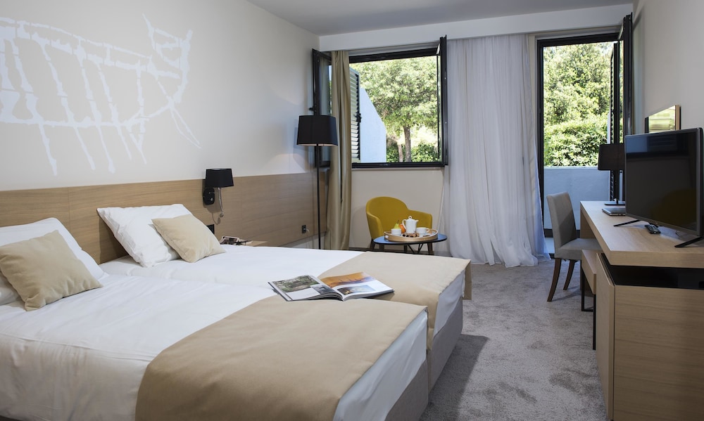 Aminess Liburna Hotel 12/67
