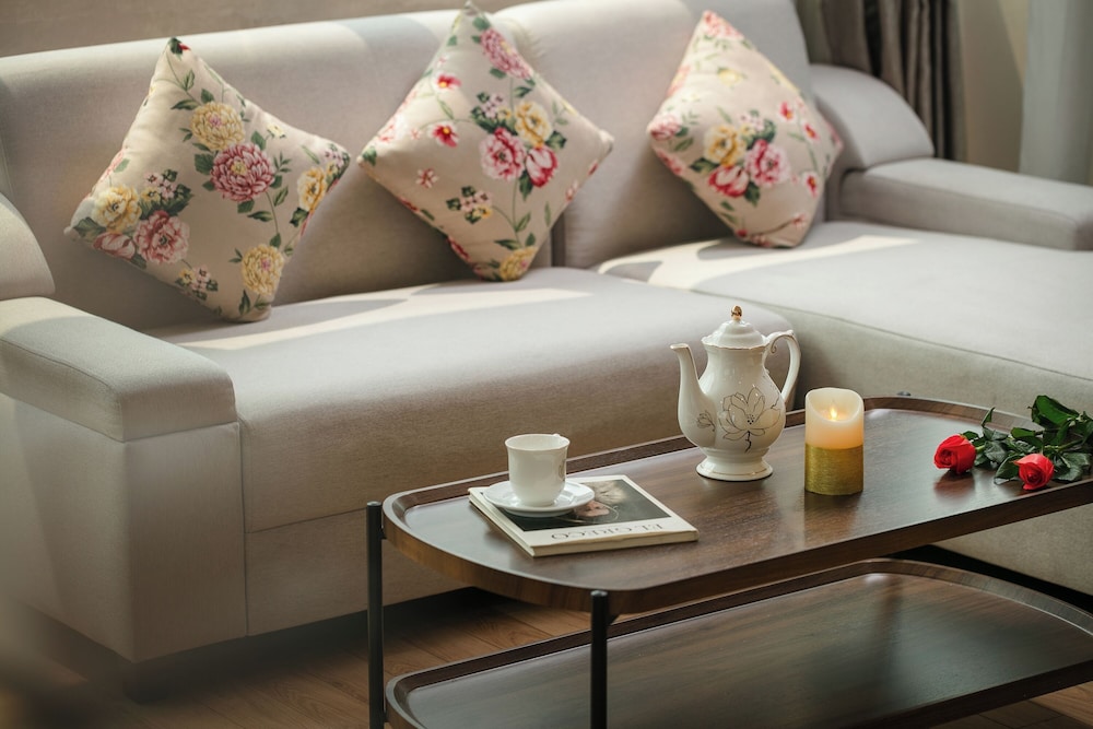 HB Serviced Apartment - 121B Quan Hoa 10/30