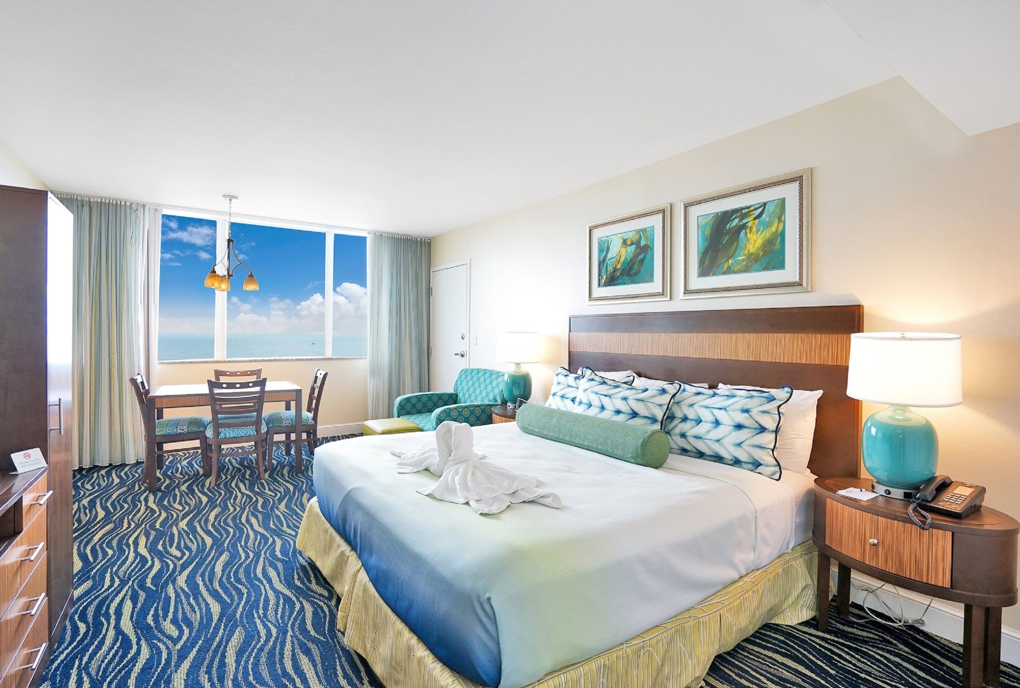 Standard, King Bed, Ocean View
