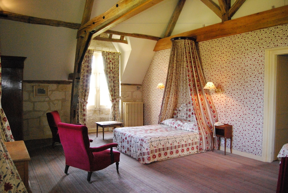 CHATEAU DE LA BOURDAISIERE 7/55