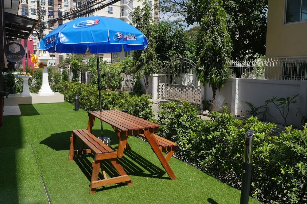 Q Space Residence 25/33