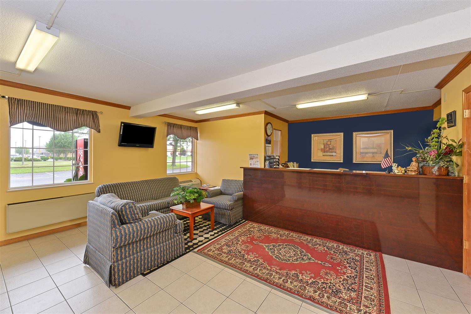 Americas Best Value Inn Maumee Toledo 2/5