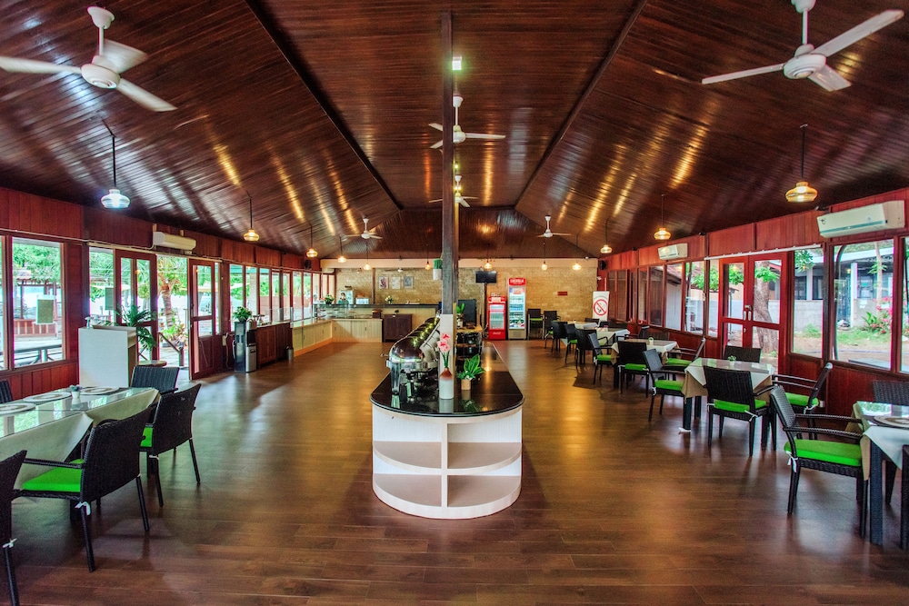 Sylvia Resort Komodo Labuan Bajo 55/70