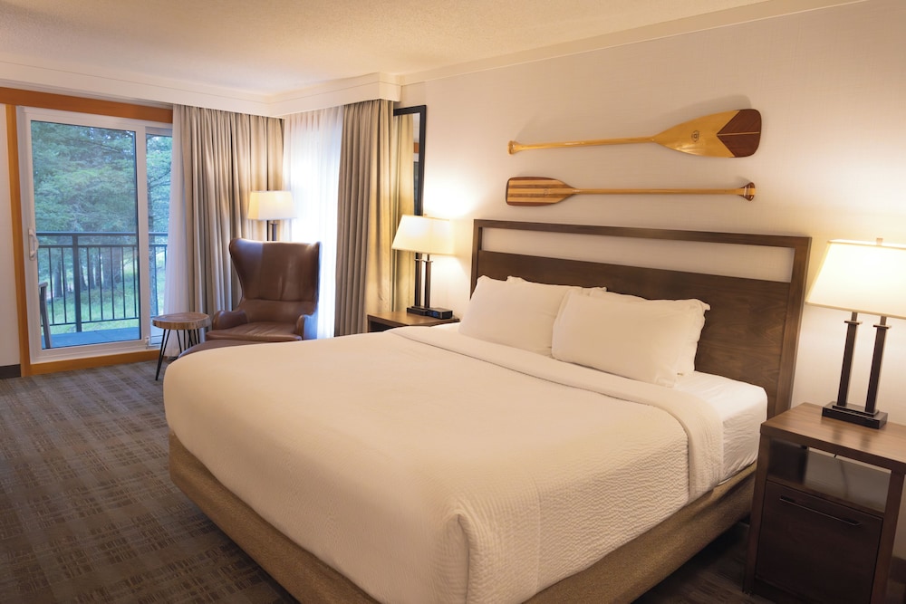Pyramid Lake Resort 12/48