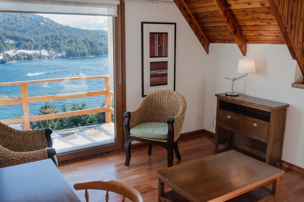 Intersur Amancay Bariloche 43/68