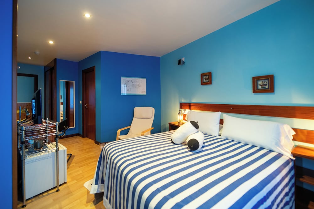 Hotel A. G. Porcillan 10/46