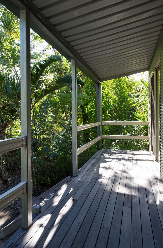 KIPARA TROPICAL RAINFOREST RETREAT 36/65