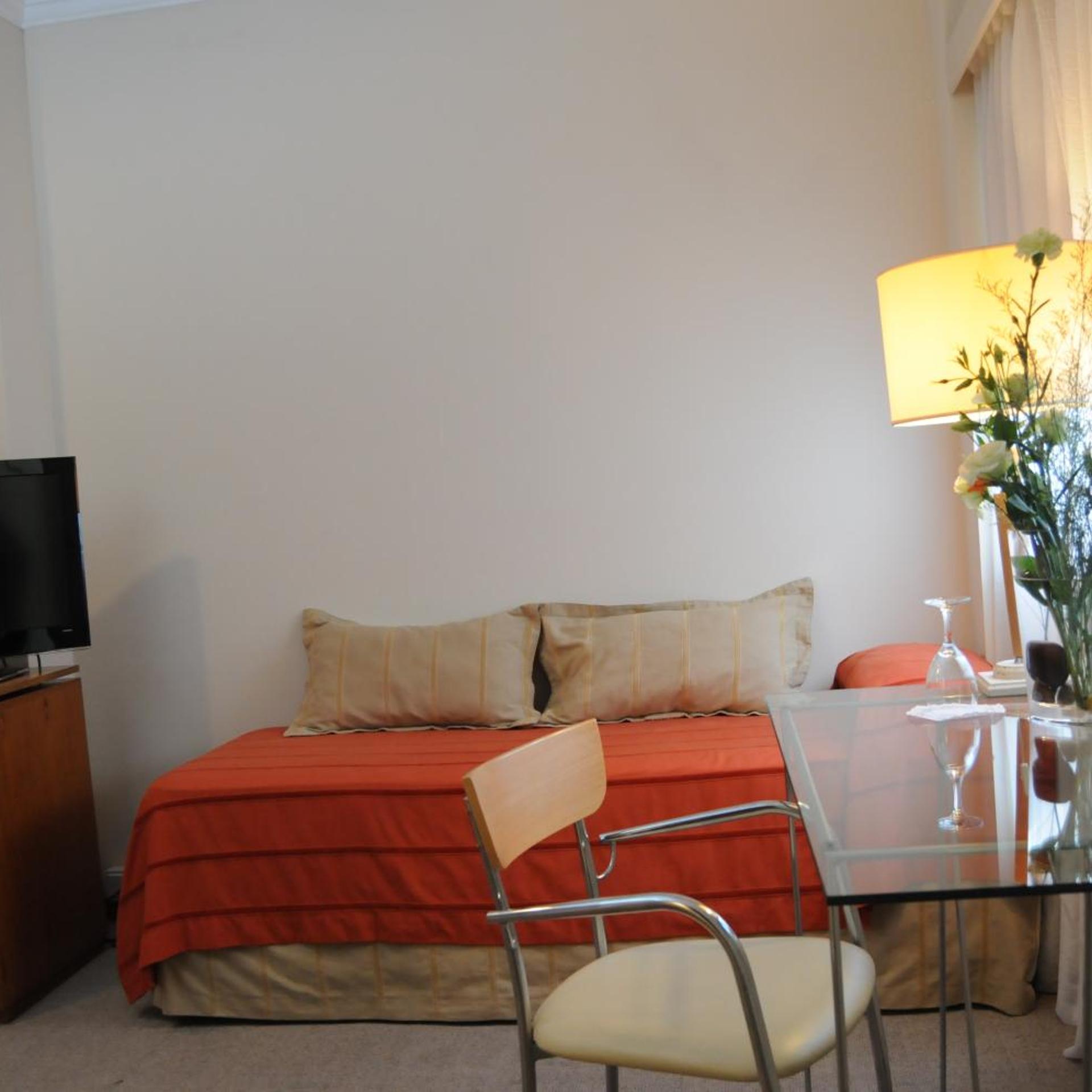 Parra Hotel and Suites 19/27