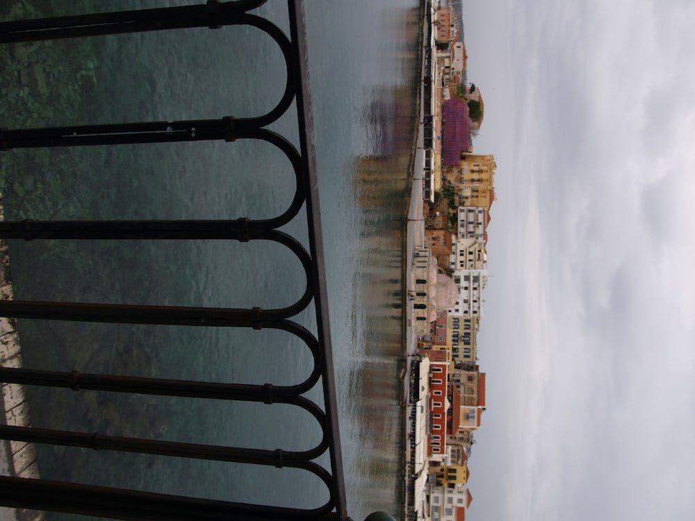 Amphora Hotel 22/50