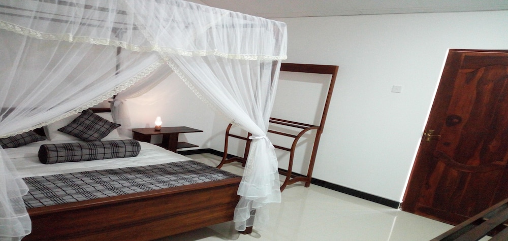 Sigiriya Rock Gate Resort 11/50