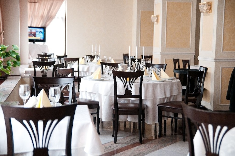Hotel Rapsodia 30/46