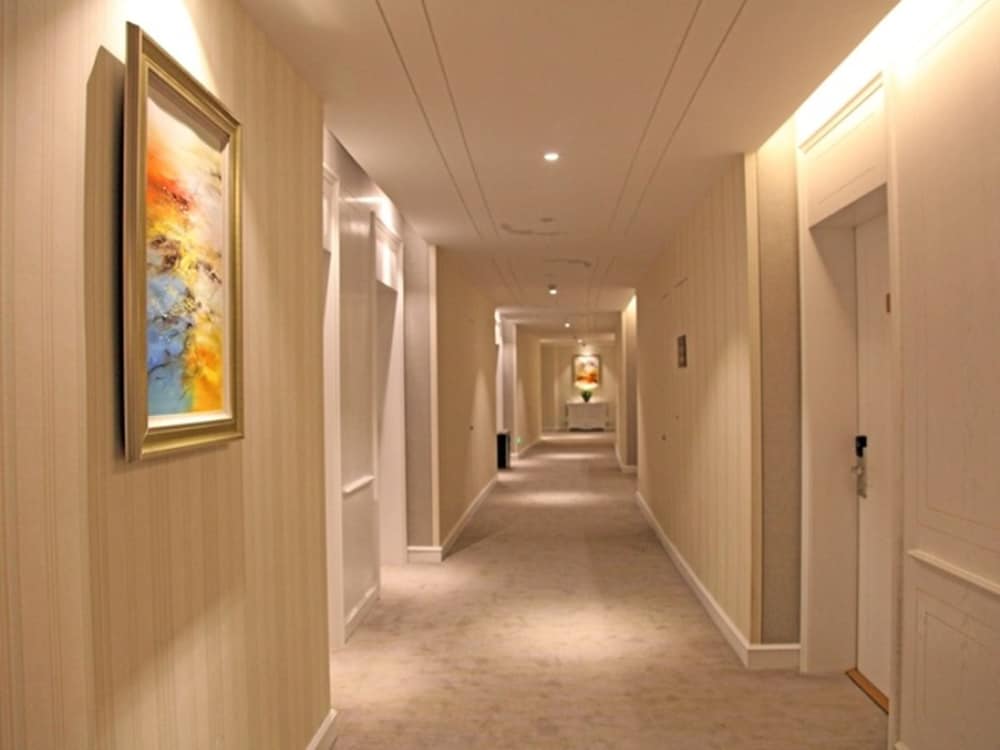 GREENTREE INN JIANGSU YANCHENG BINHAI OUBAOLIYA CITY SQUARE BUSINESS HOTLE 22/37