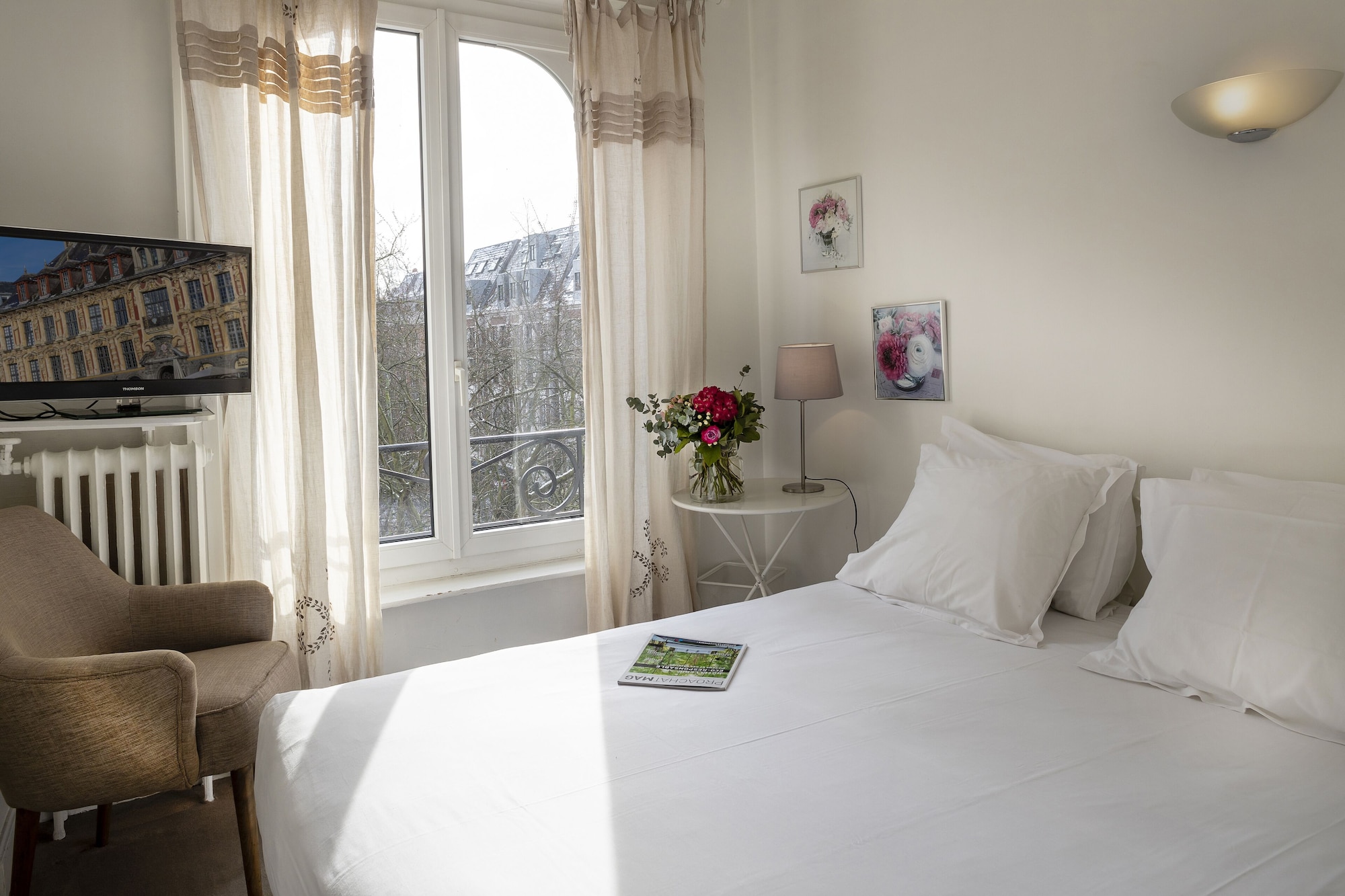 غرفة كلاسيكية بسرير مزدوج، Hotel Brueghel 2/10