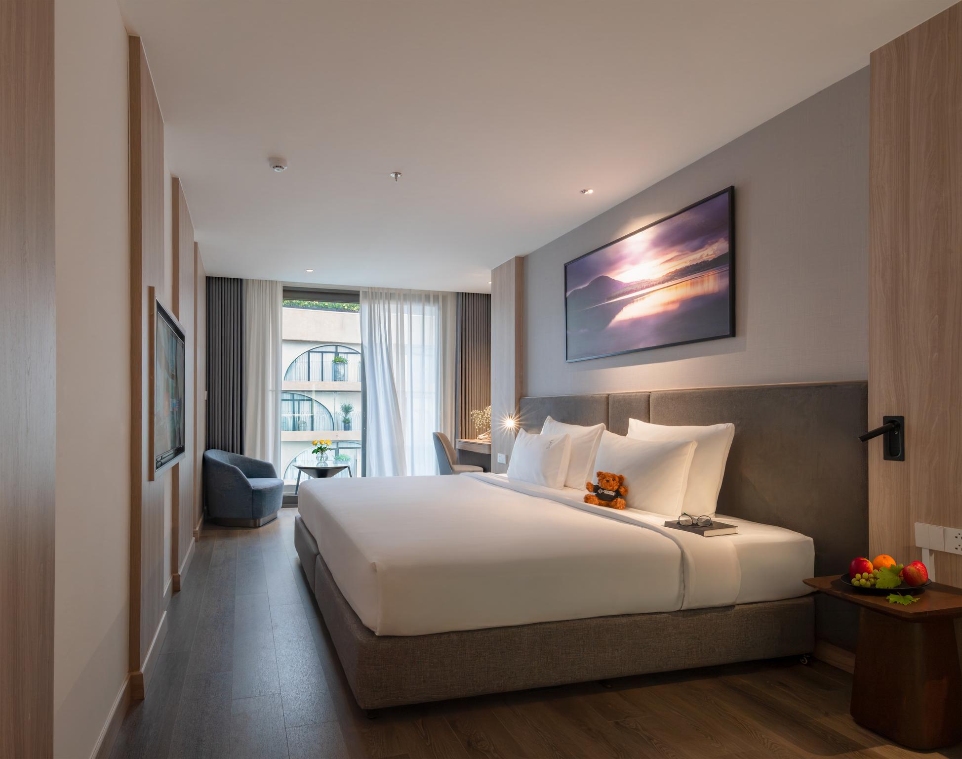Senior, Deluxe, Double Bed