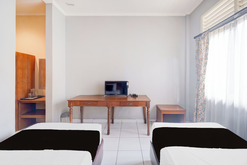 Hotel O Bogor near Taman Safari formerly Hotel Rudian 2 43/54