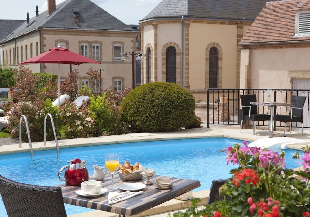 Mercure Moulins Centre Hotel de Paris 60/75