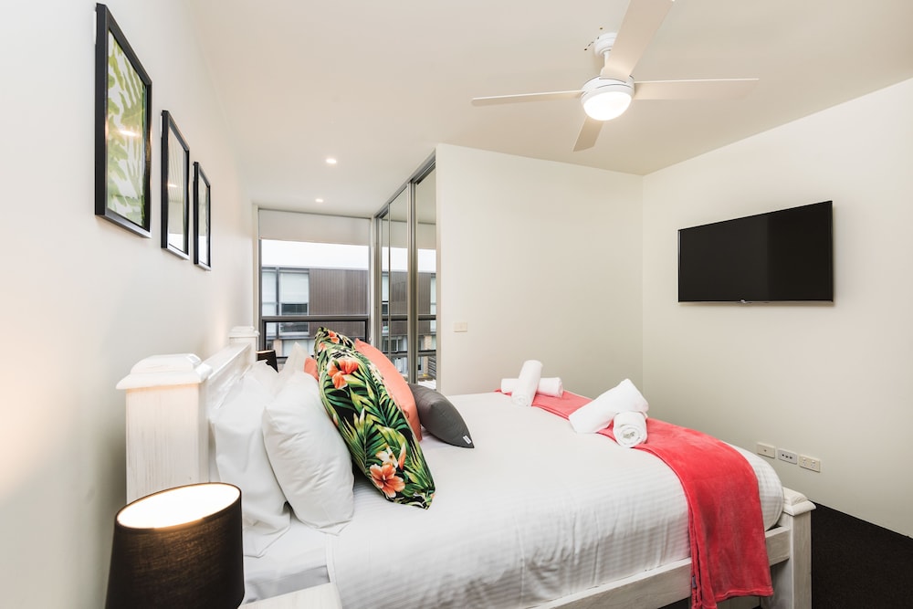 COAST RESORT MERIMBULA 21/43