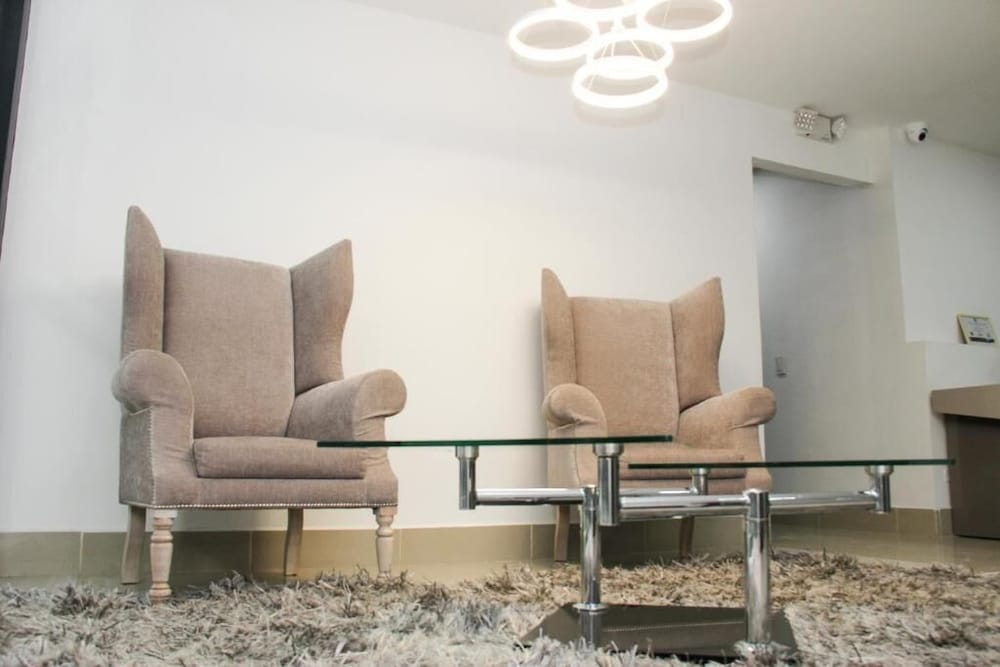Hotel Lleras Express 30/41