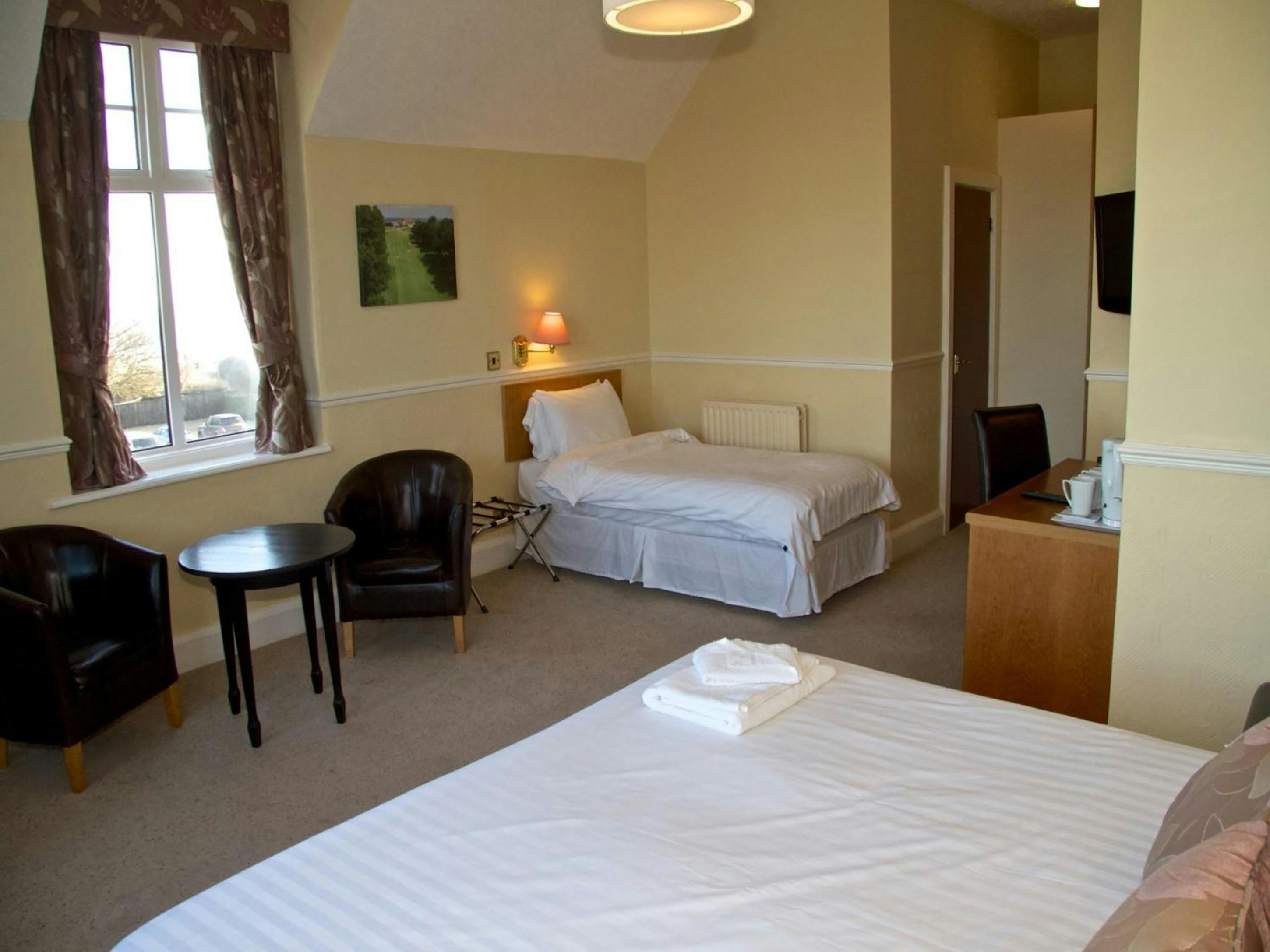 Family, 1 Double and 1 Single Bed