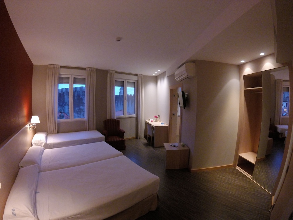 Hotel Asturias 13/31