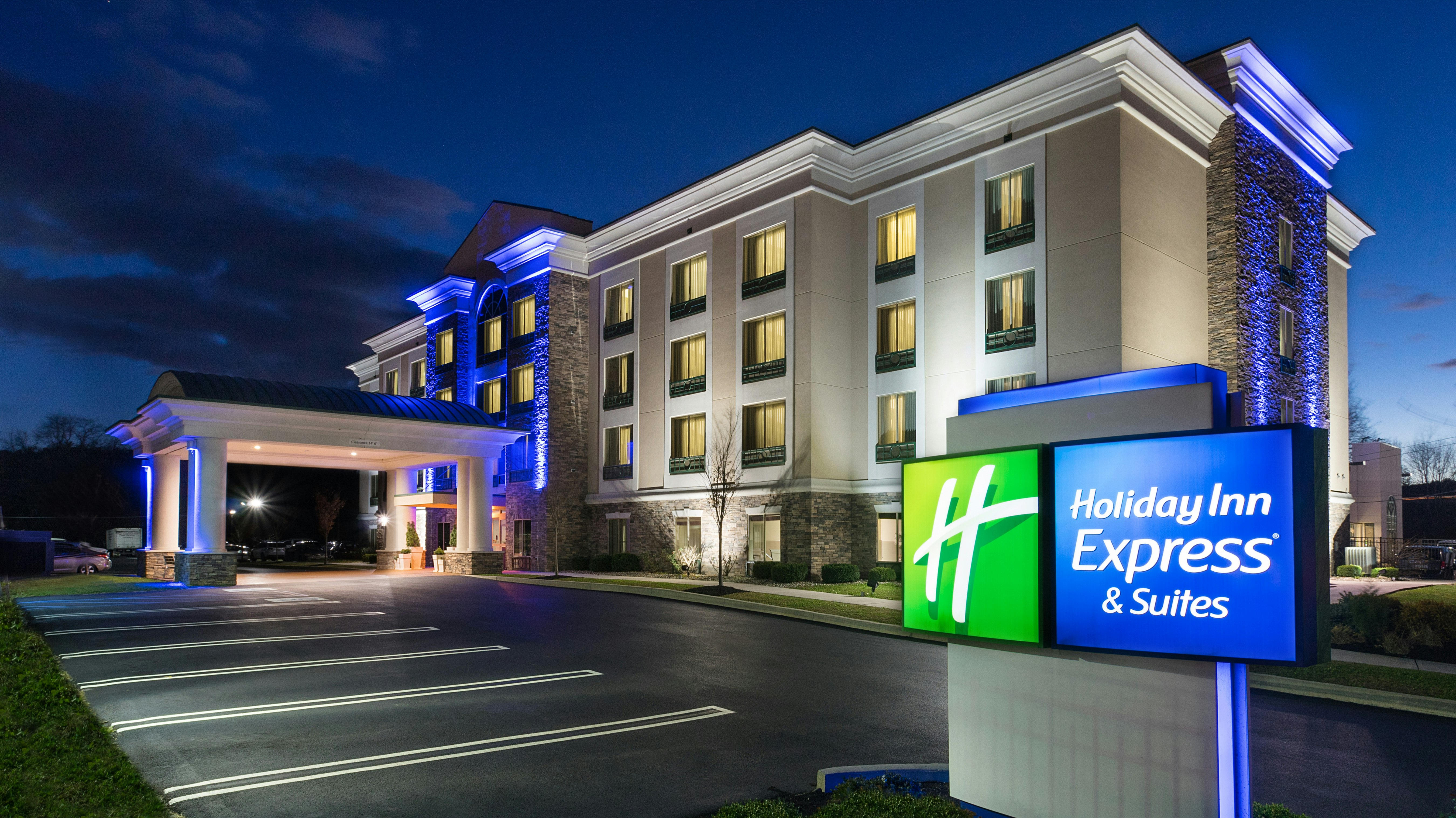 Holiday Inn Express Hotel & Suites Stroudsburg-Poconos 4/56