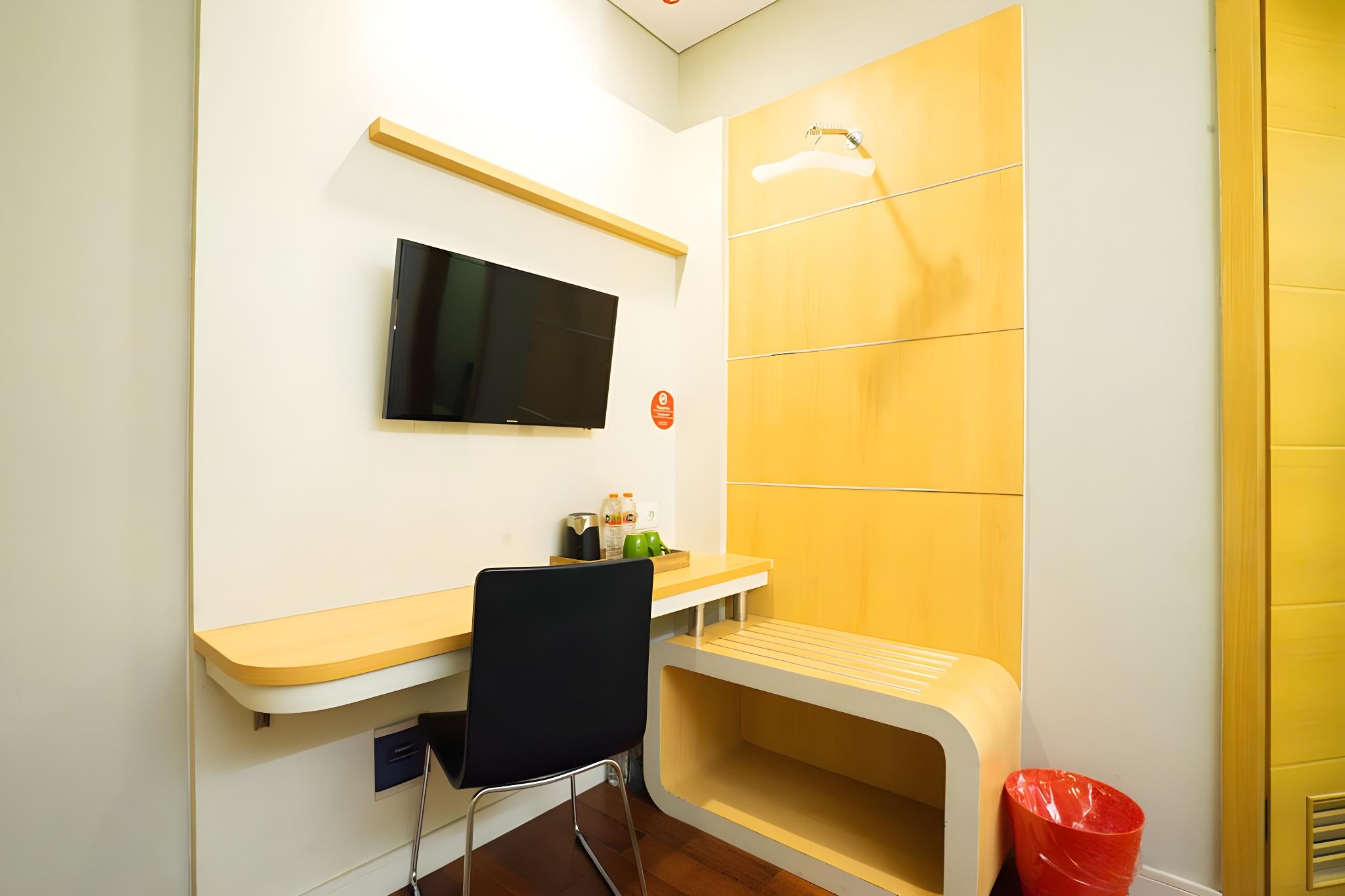 Life Hotel Stasiun Kota Surabaya 8/29