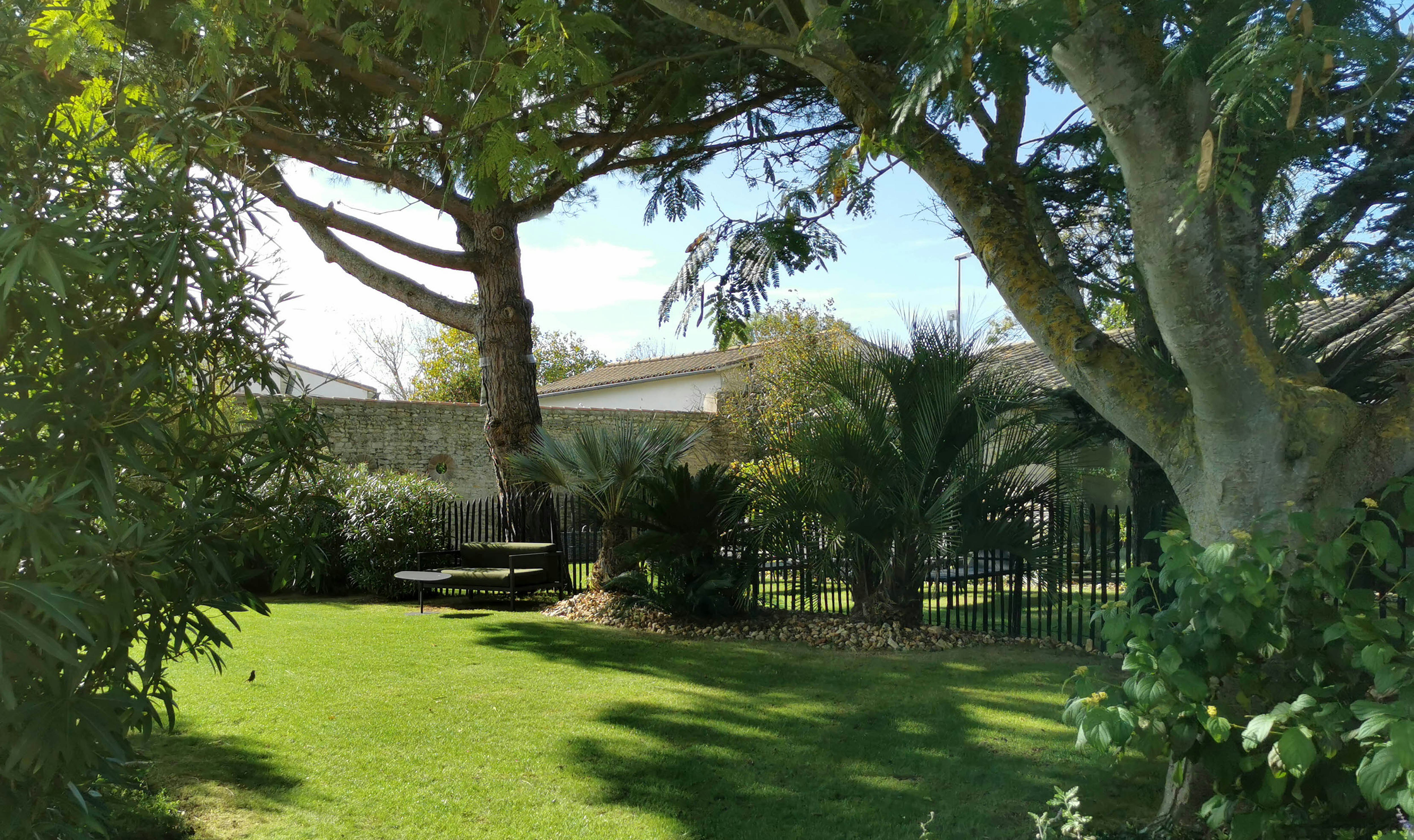 Le Clos Saint-Martin Hotel & Spa 40/50
