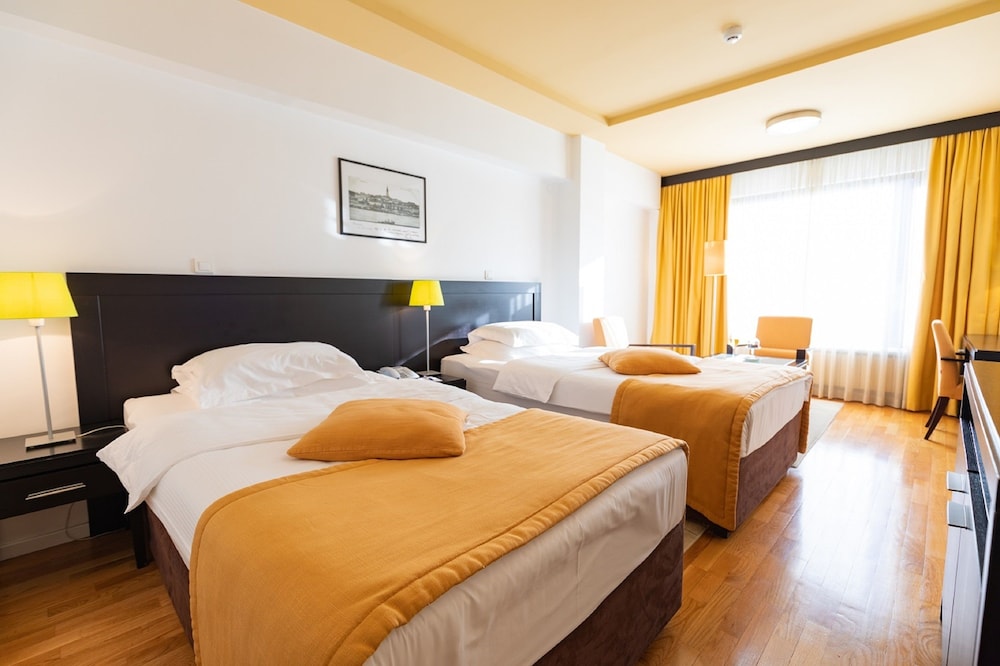 Hotel M 23/51