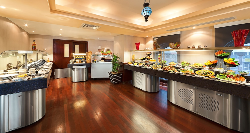 restaurant-cafeteria
