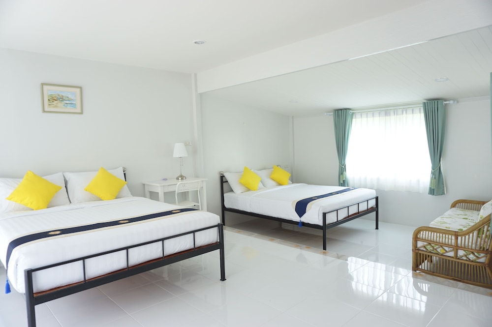 The White Village Ranong Resort 5/22