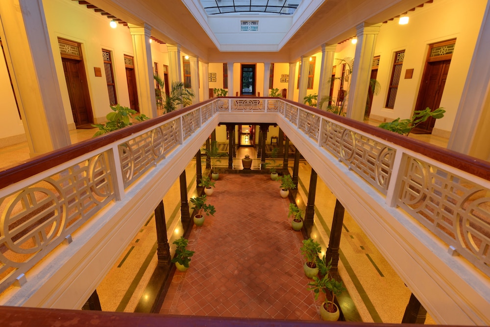 Visalam Hotel 20/33