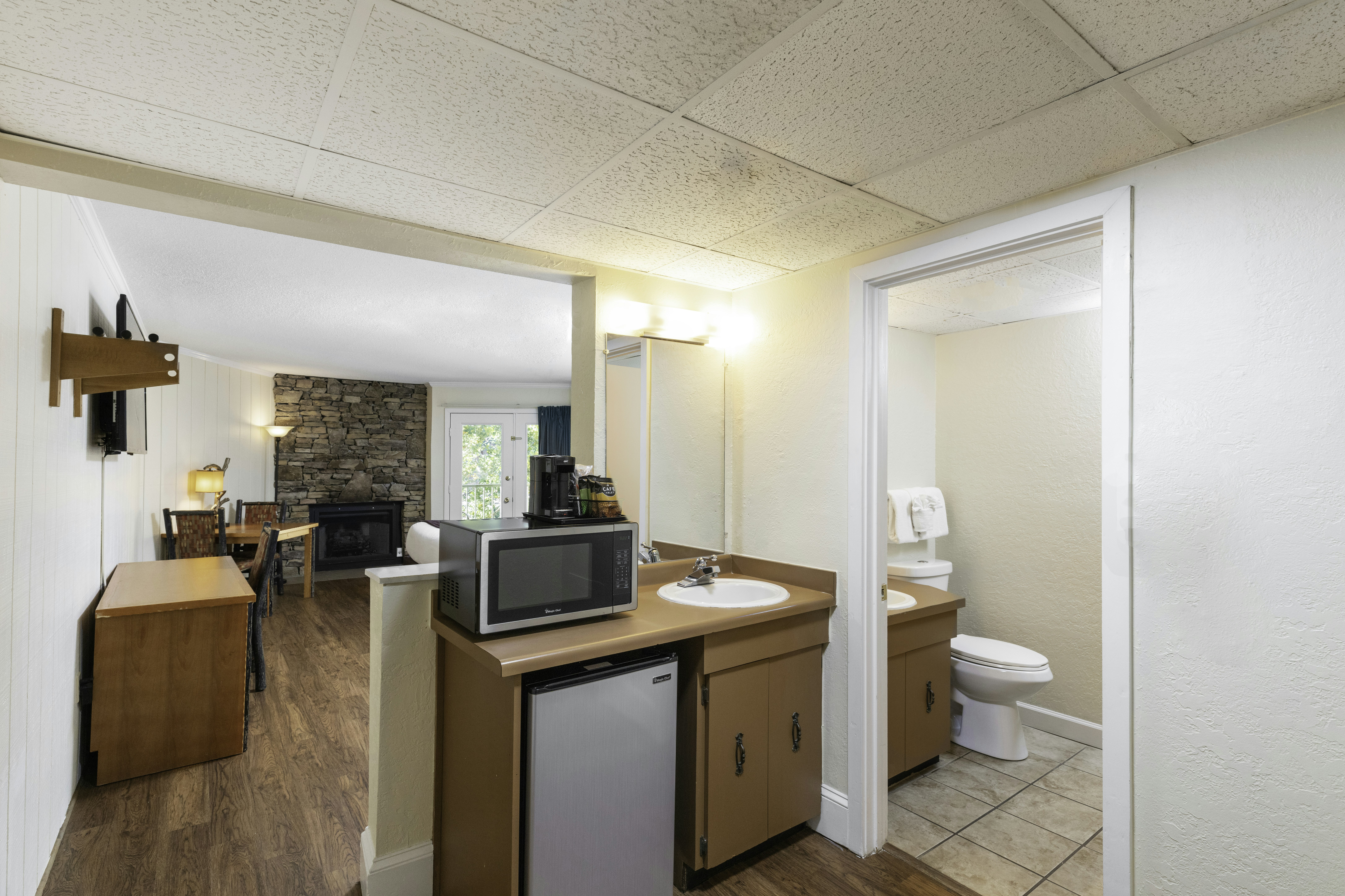 River Terrace Resort & Convention Center 29/31