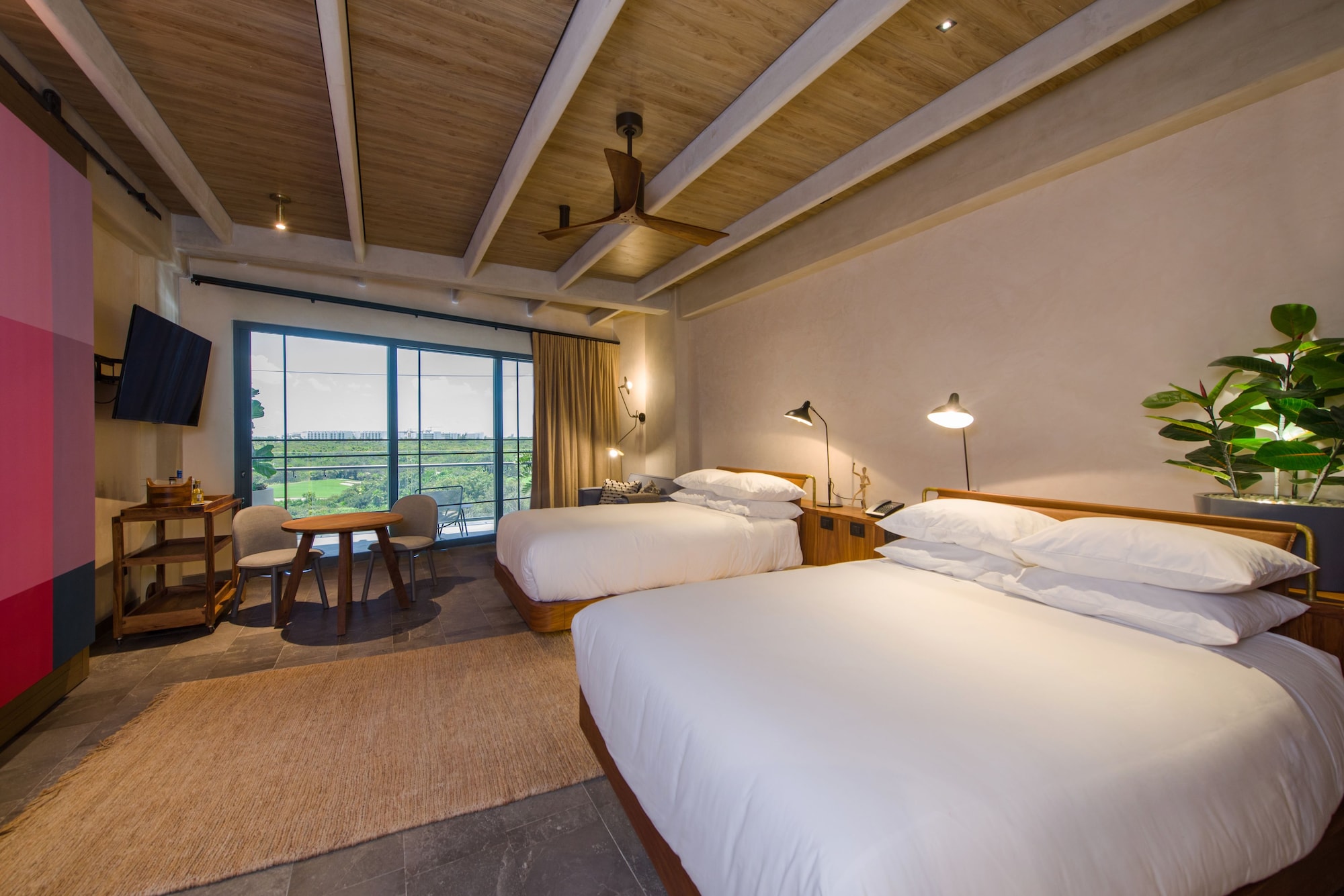 JUNIOR SUITE, 2 DOUBLE BEDS, OCEAN VIEW