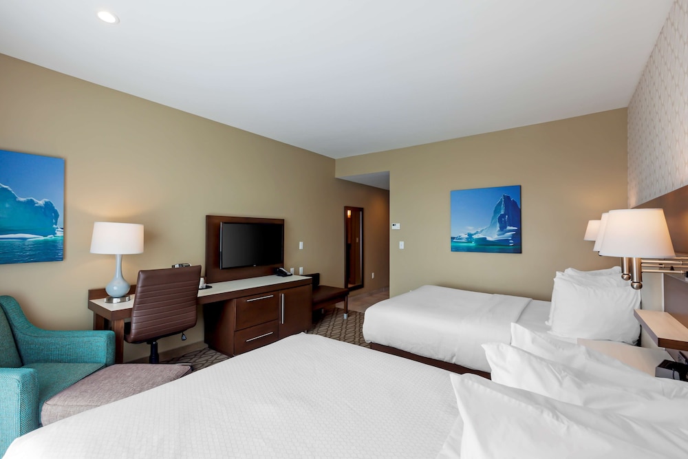 غرفة قياسية بسريرين كوين، Best Western Plus St. John s Airport Hotel and Suites 6/10